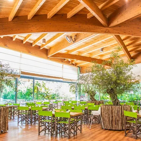 Apart-hotel Riva Degli Etruschi 3*